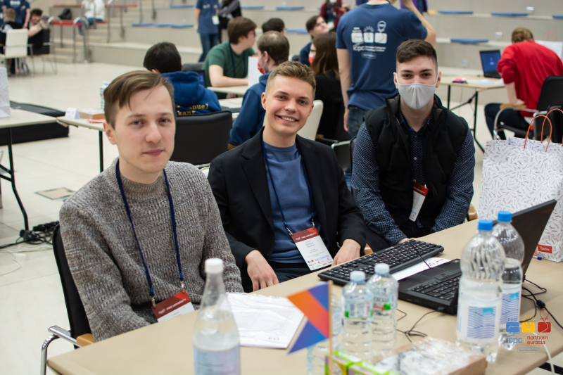 The SPb ITMO: Insert your name team in the ICPC semifinal. Photo courtesy of Evgeny Feder. Credit: vk.com/nercnews