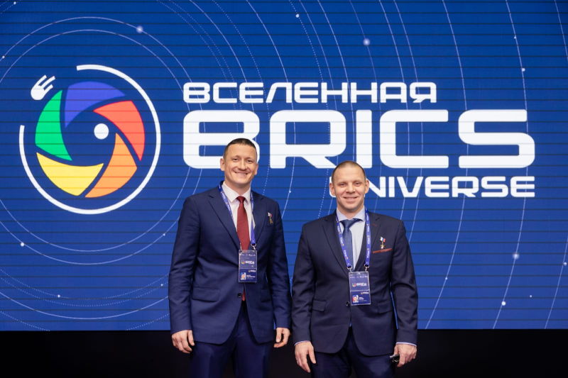 Esteemed cosmonauts at the BRICS Universe opening ceremony. Credit: BRICS Universe
