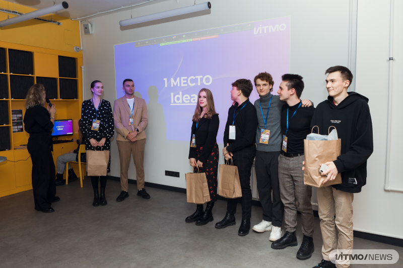 Winners of ITMO Accelerator. Photo by Dmitry Grigoryev / ITMO.NEWS
