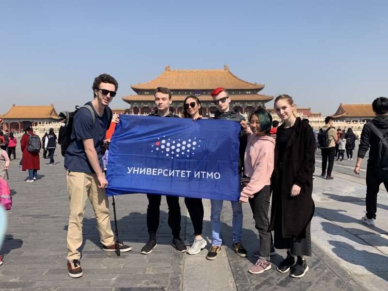 ITMO University students doing an internship  at Huawei in China
